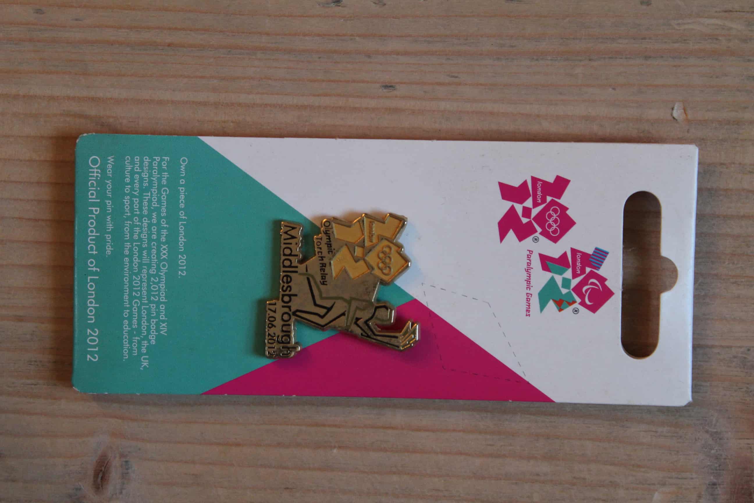 2012 LONDON OLYMPICS TORCH RELAY (MIDDLESBROUGH) PIN BADGE